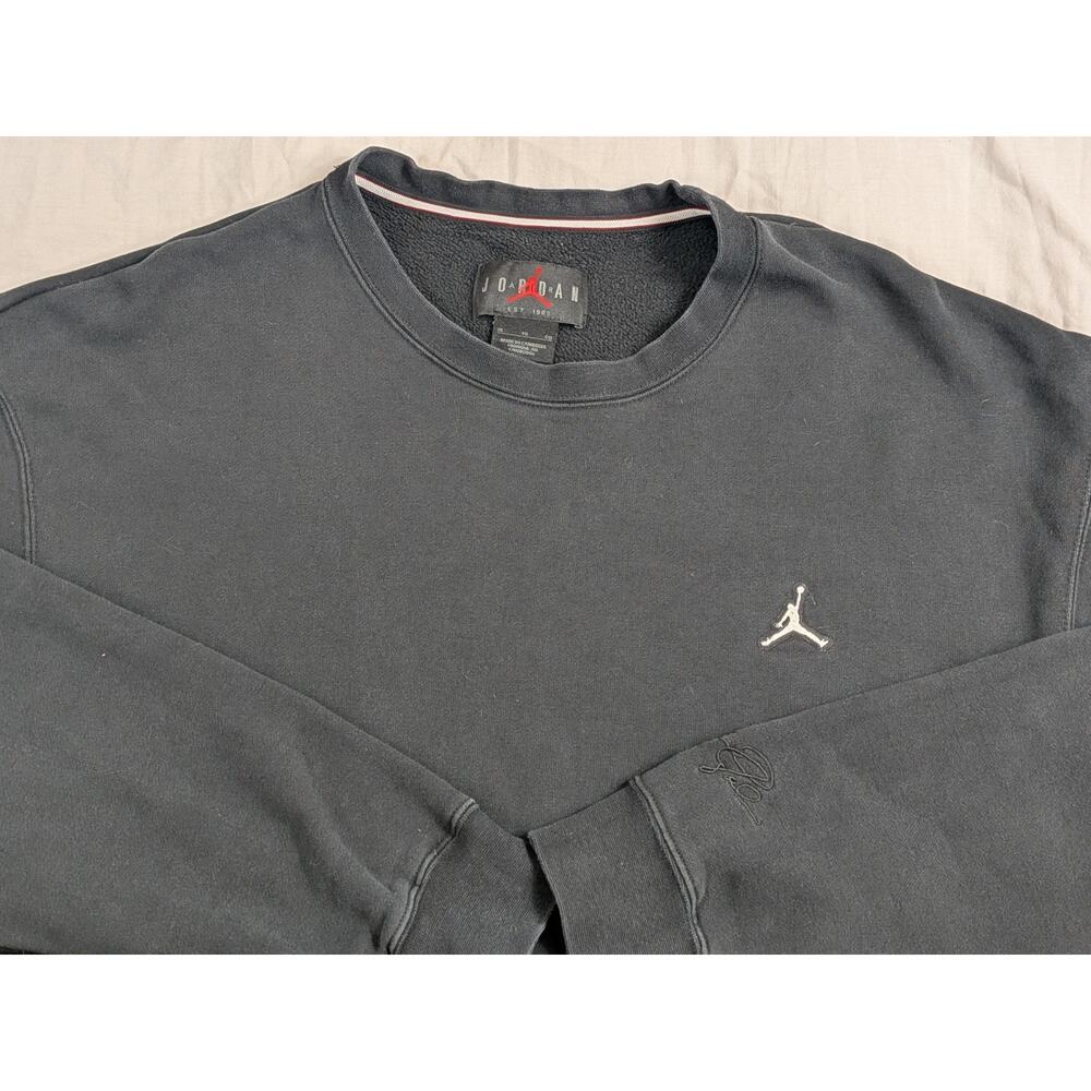 Nike Jordan Black Crewneck Sweatshirt Retro Logo Embroidered Sz XL Signature
